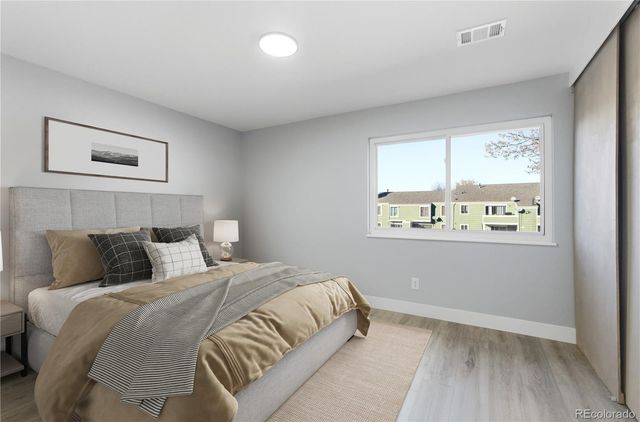 932 S Peoria Street, Aurora, CO 80012