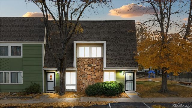 932 S Peoria Street, Aurora, CO 80012