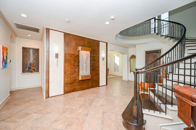 3815 Antibes Lane, Houston, TX 77082