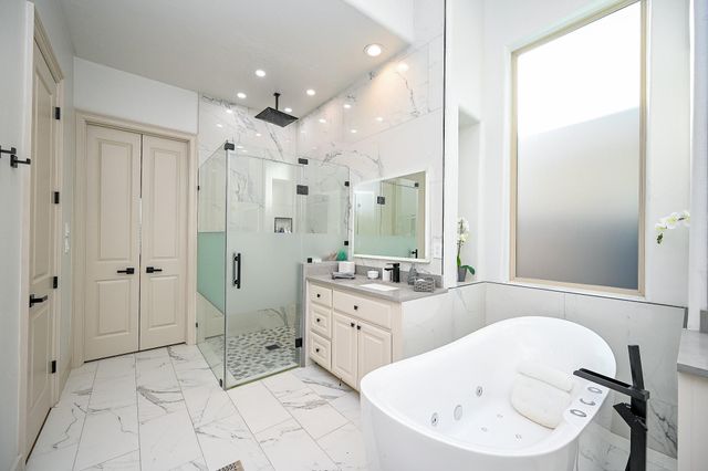 3815 Antibes Lane, Houston, TX 77082