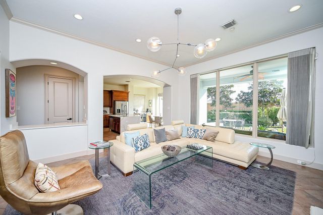 3815 Antibes Lane, Houston, TX 77082