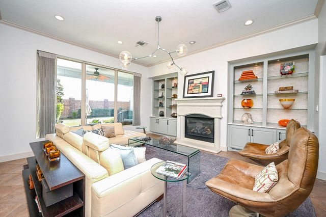 3815 Antibes Lane, Houston, TX 77082