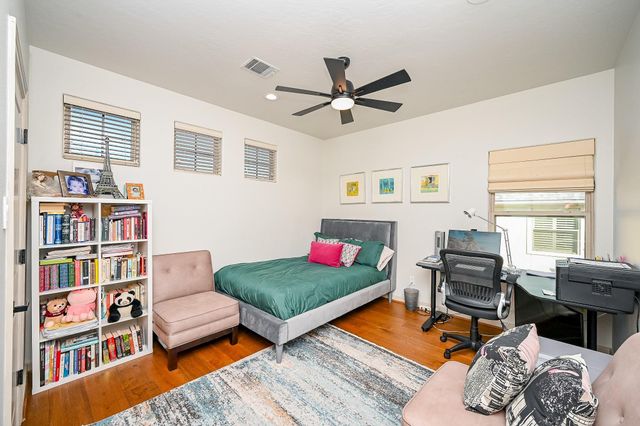 3815 Antibes Lane, Houston, TX 77082