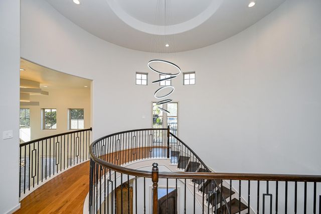 3815 Antibes Lane, Houston, TX 77082