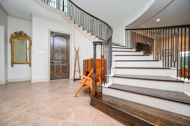 3815 Antibes Lane, Houston, TX 77082