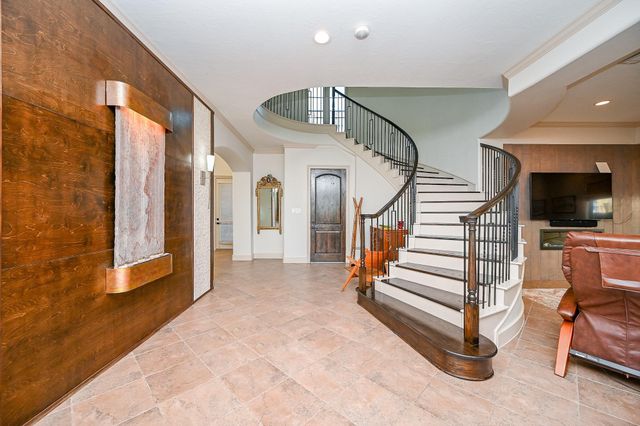 3815 Antibes Lane, Houston, TX 77082