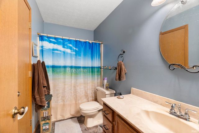 18 W Harter Drive, Lafayette, IN 47909