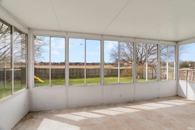 18 W Harter Drive, Lafayette, IN 47909