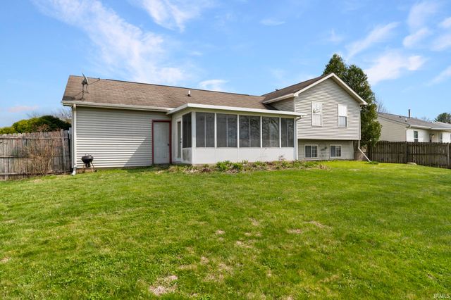 18 W Harter Drive, Lafayette, IN 47909