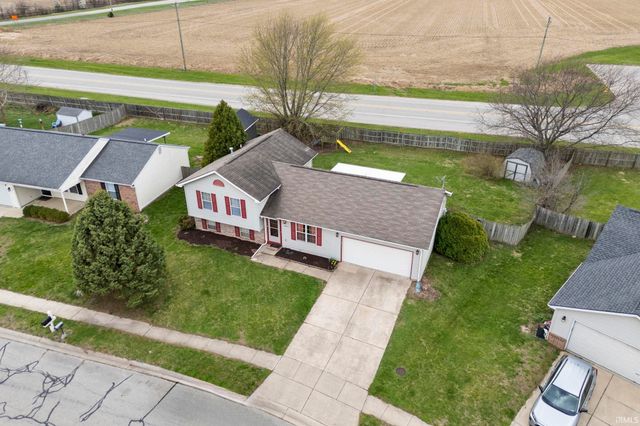 18 W Harter Drive, Lafayette, IN 47909