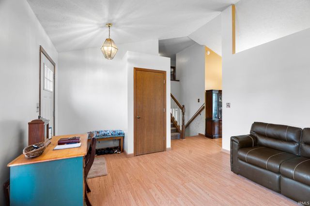 18 W Harter Drive, Lafayette, IN 47909