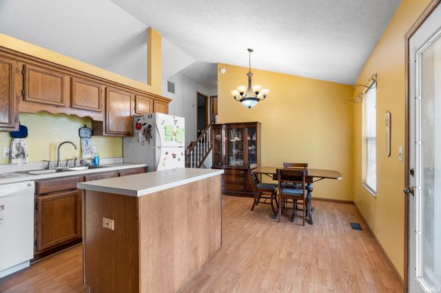 18 W Harter Drive, Lafayette, IN 47909