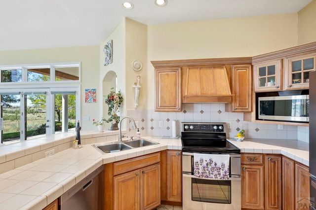 5 College Court, La Junta, CO 81050