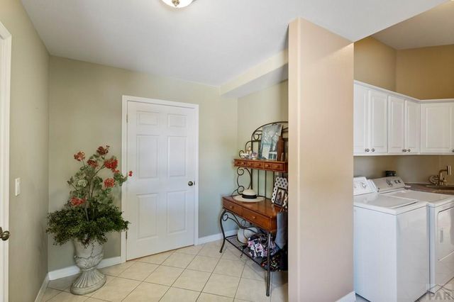 5 College Court, La Junta, CO 81050