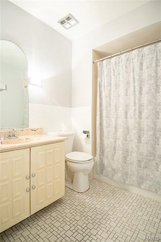 5185 Bryncastle Place, Unincorporated, MO 63128