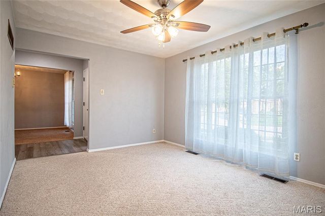 5185 Bryncastle Place, Unincorporated, MO 63128