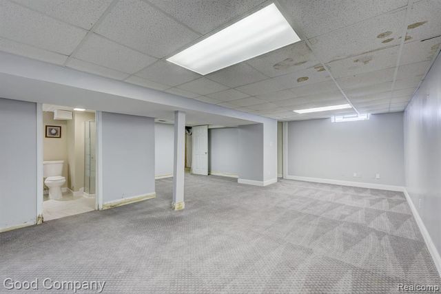 2742 Downey Drive, Troy, MI 48083