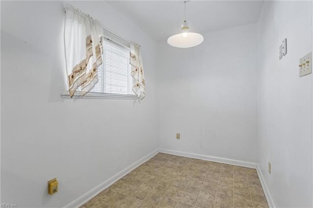 1144 24th ST, Newport News, VA 23607
