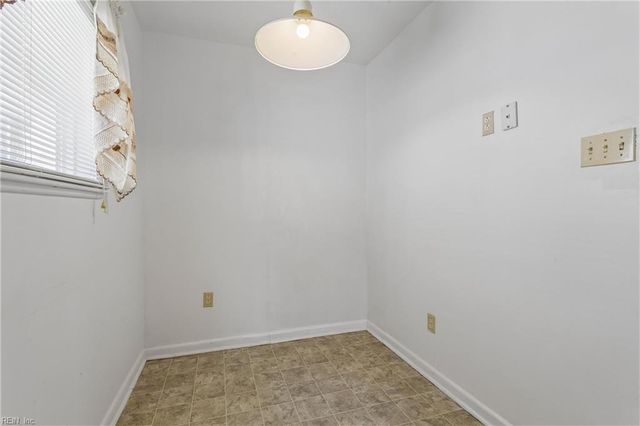 1144 24th ST, Newport News, VA 23607