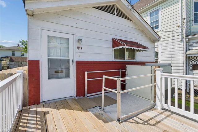 1144 24th ST, Newport News, VA 23607