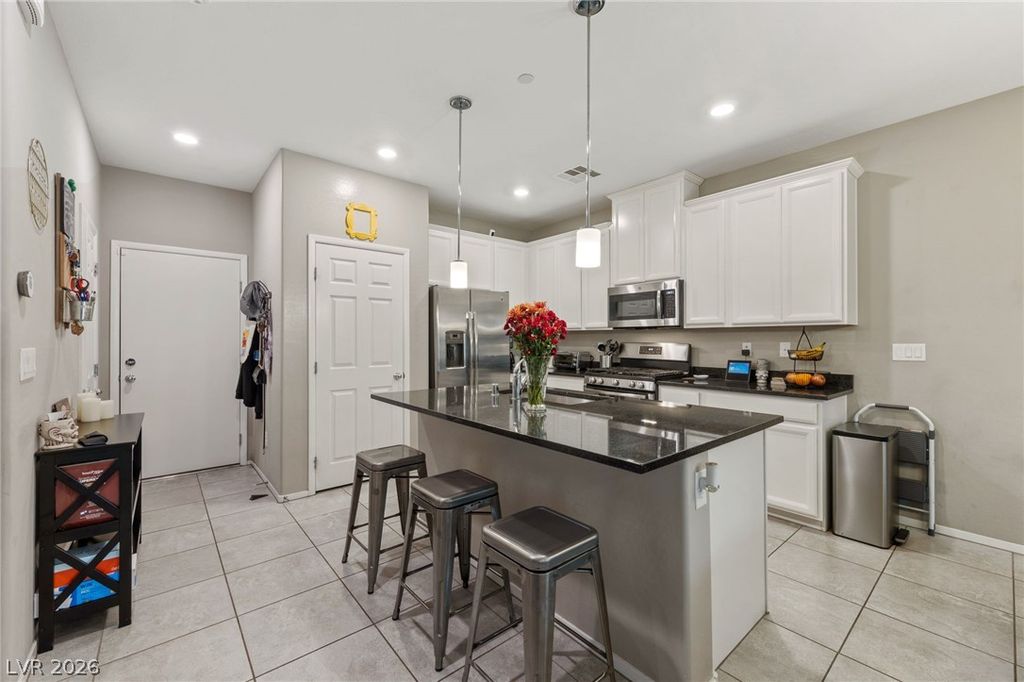 8466 Classique Avenue 104, Las Vegas, NV 89178 — exterior