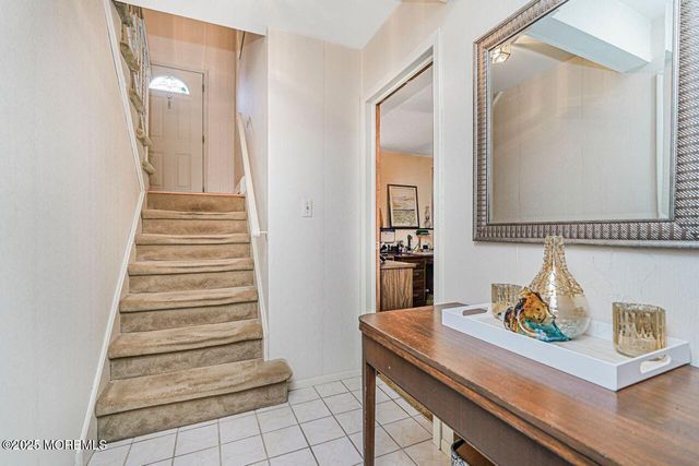 23 Jonathan Drive, Edison, NJ 08820