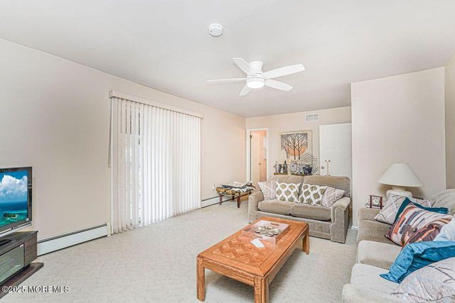 23 Jonathan Drive, Edison, NJ 08820