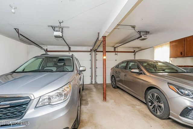 23 Jonathan Drive, Edison, NJ 08820