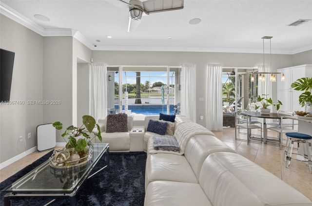 6543 Marbletree Lane, Lake Worth, FL 33467