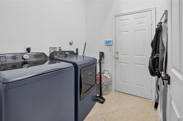 6543 Marbletree Lane, Lake Worth, FL 33467