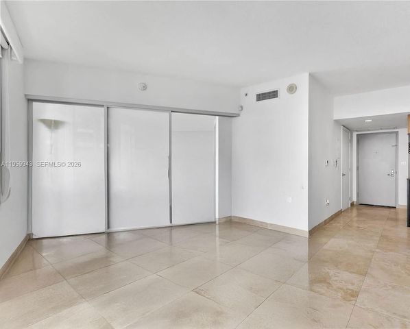 1750 N Bayshore Dr 3301, Miami, FL 33132