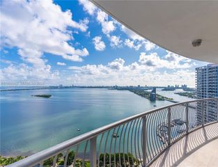 1750 N Bayshore Dr 3301, Miami, FL 33132