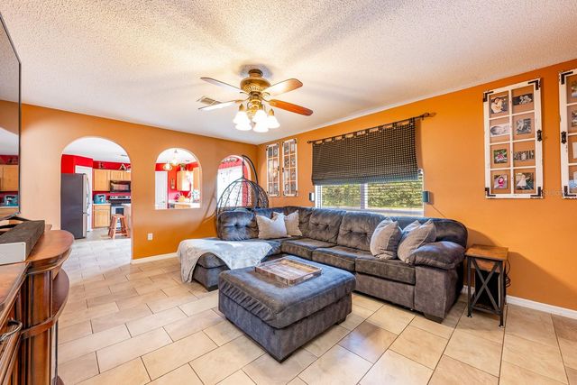 819 SUNSET COVE DRIVE, Winter Haven, FL 33880