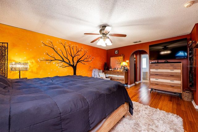 819 SUNSET COVE DRIVE, Winter Haven, FL 33880