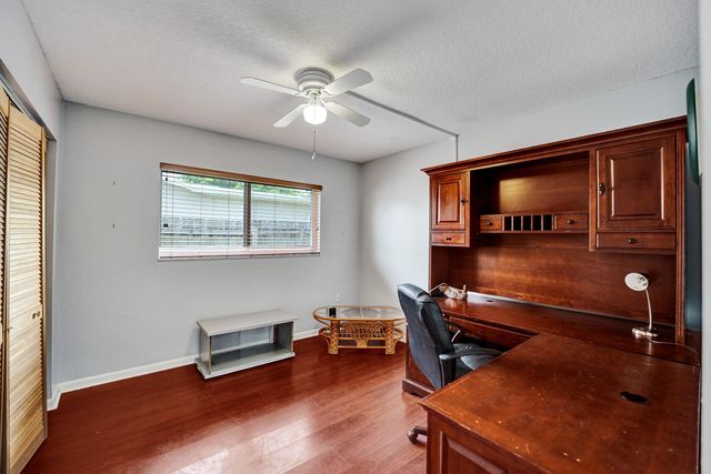 1710 NW 111th Terrace, Pembroke Pines, FL 33026