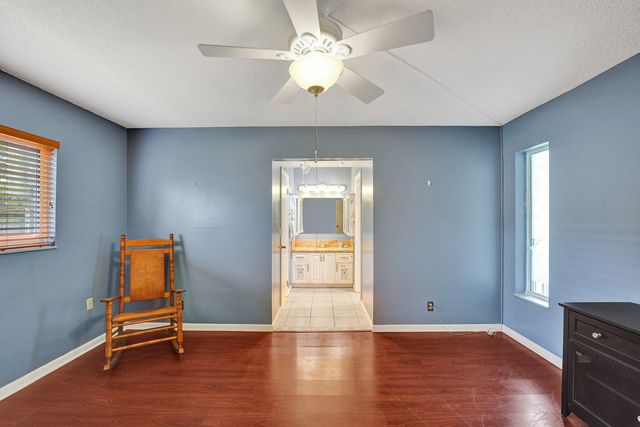 1710 NW 111th Terrace, Pembroke Pines, FL 33026