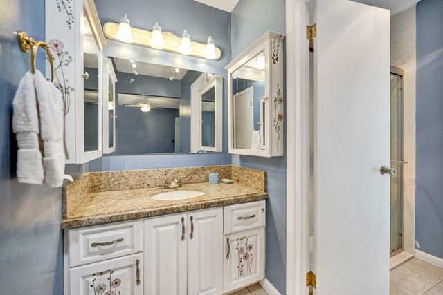1710 NW 111th Terrace, Pembroke Pines, FL 33026