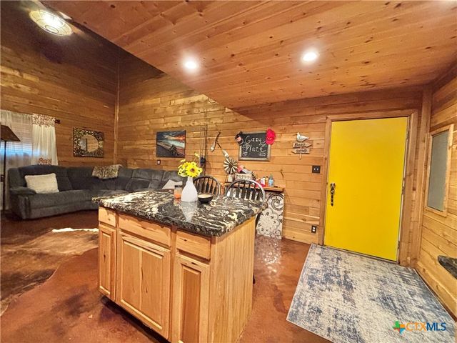 76 Blue Street, Port O'connor, TX 77982