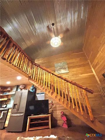 76 Blue Street, Port O'connor, TX 77982