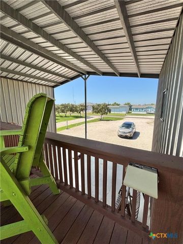76 Blue Street, Port O'connor, TX 77982