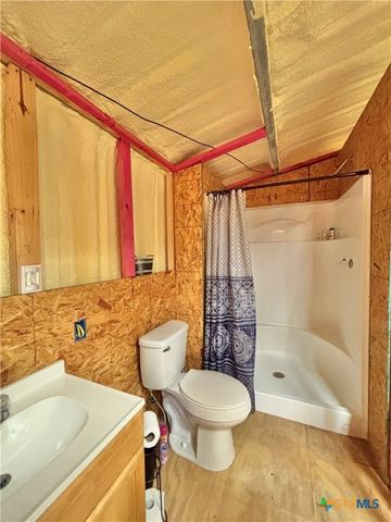 76 Blue Street, Port O'connor, TX 77982