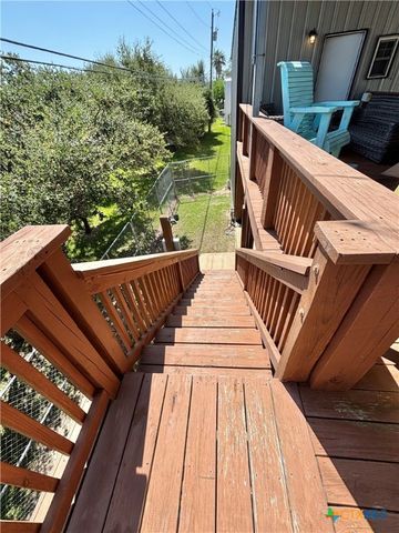 76 Blue Street, Port O'connor, TX 77982