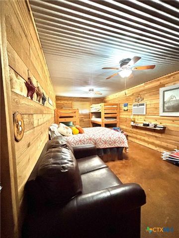 76 Blue Street, Port O'connor, TX 77982