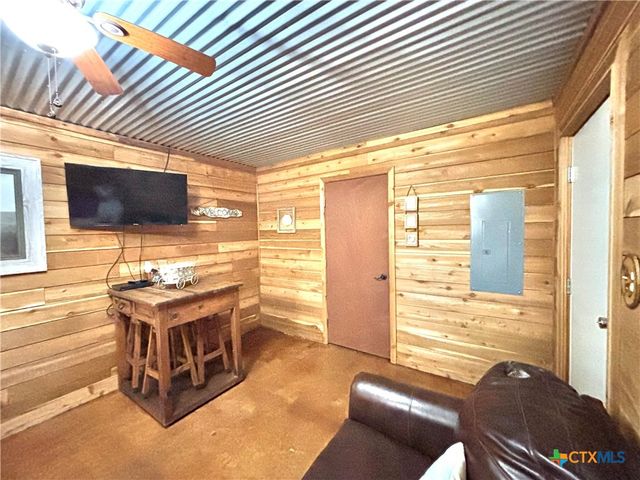 76 Blue Street, Port O'connor, TX 77982