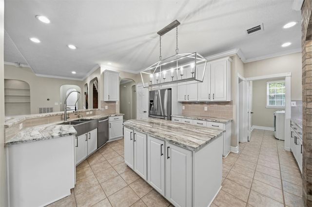 12602 Adams Run Drive, Cypress, TX 77429