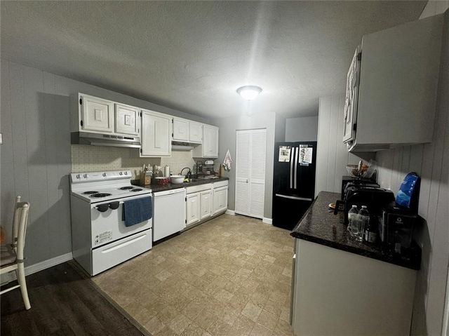 300 Smithfield Road B5-52, North Providence, RI 0294