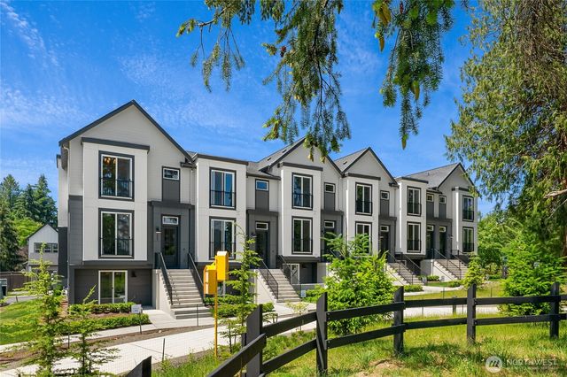 433 Parkside Walk, Sammamish, WA 98074