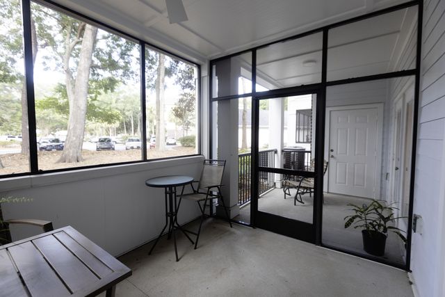 1025 Riverland Woods Place Apt 708, Charleston, SC 29412