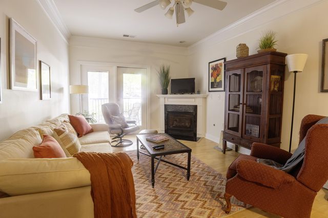 1025 Riverland Woods Place Apt 708, Charleston, SC 29412