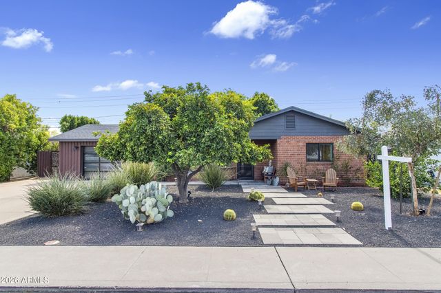 1837 E MINNEZONA Avenue, Phoenix, AZ 85016